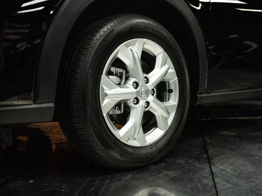 2025 Honda HR-V LX photo 1