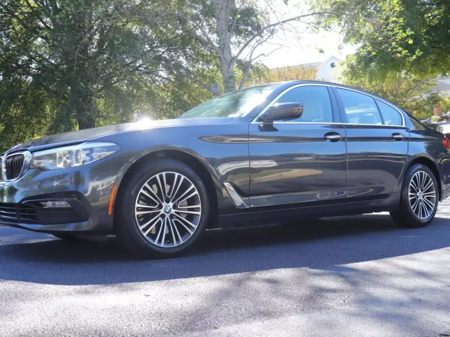 2017 Bmw 530i xDrive photo 1