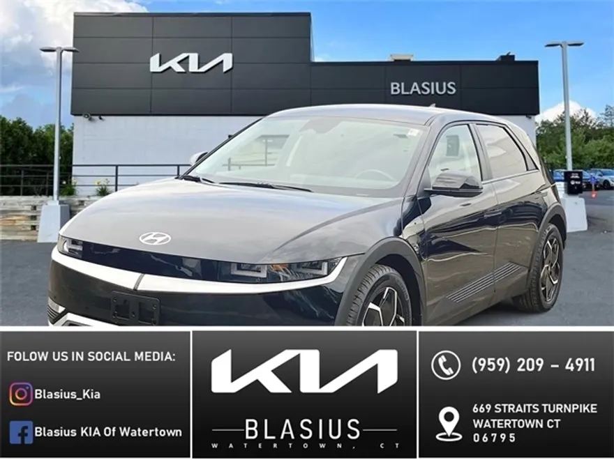 2023 Hyundai Ioniq 5 SEL photo 1