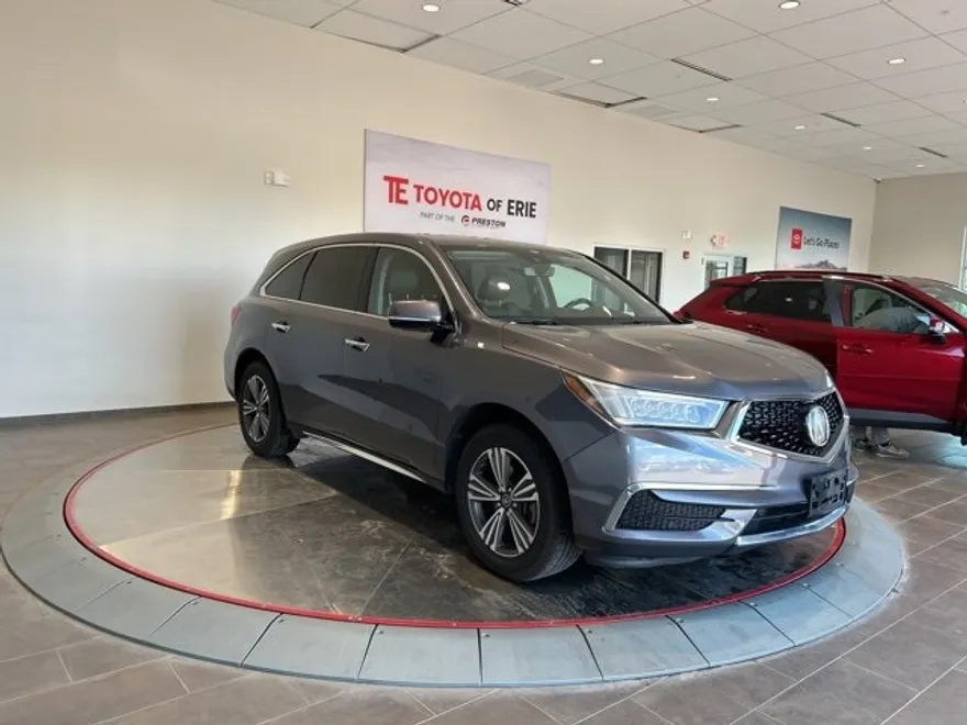 2018 Acura MDX SH-AWD photo 1