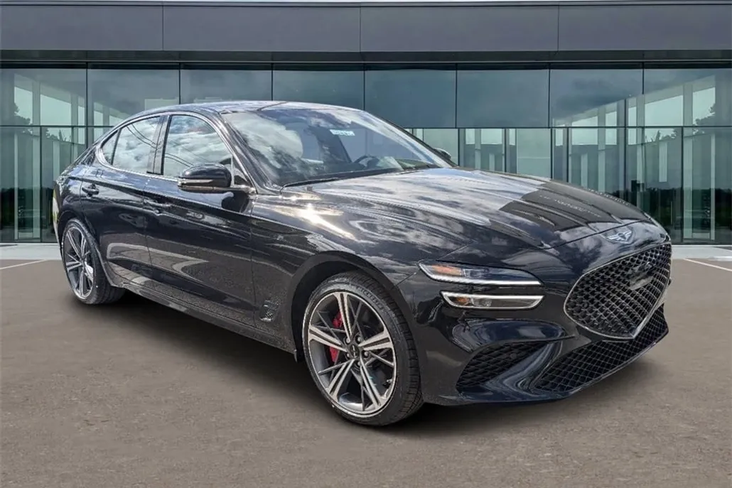 2025 Genesis G70 2.5T photo 1
