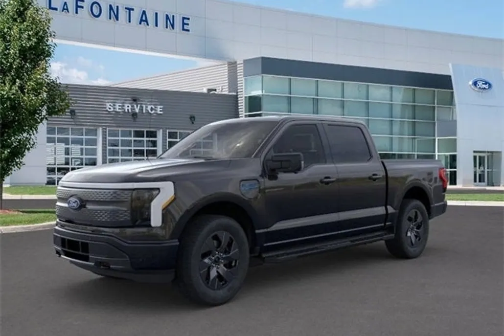 2025 Ford F-150 Lightning photo 1