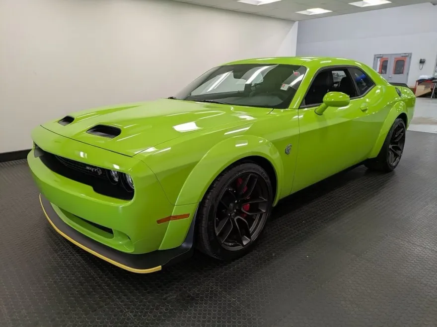 2023 Dodge Challenger SRT8 Hellcat Widebody photo 1