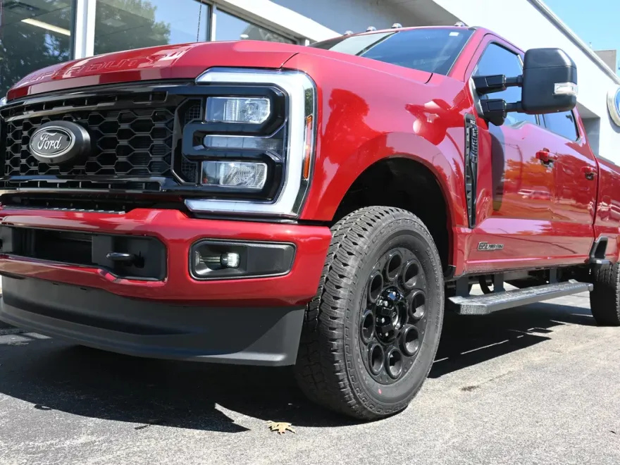 2026 Ford F-350 XLT photo 1
