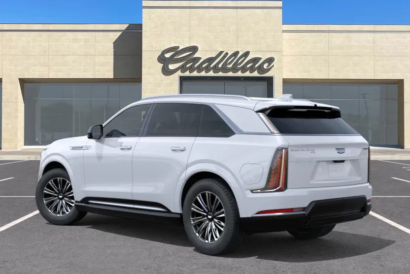 2026 Cadillac Escalade IQ Luxury photo 1