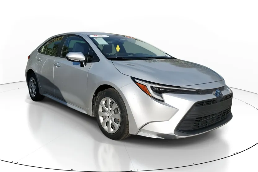 2023 Toyota Corolla Hybrid LE photo 1