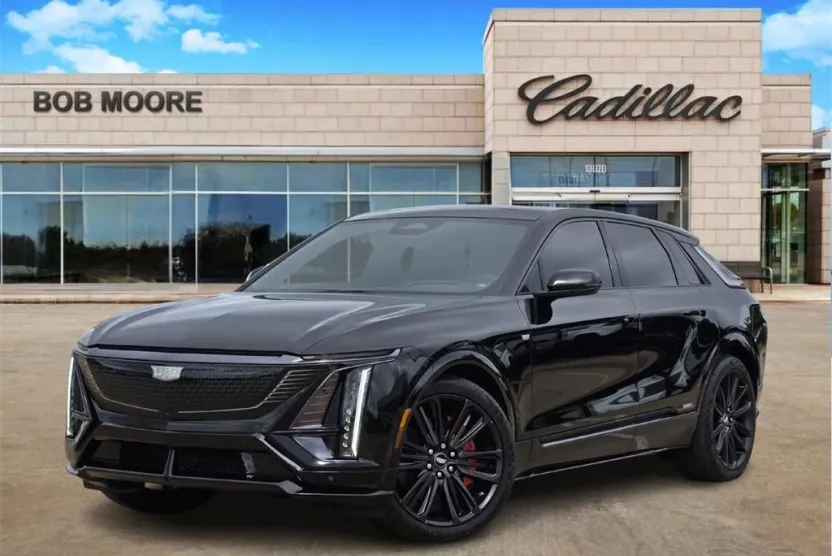 2026 Cadillac Lyriq photo 1