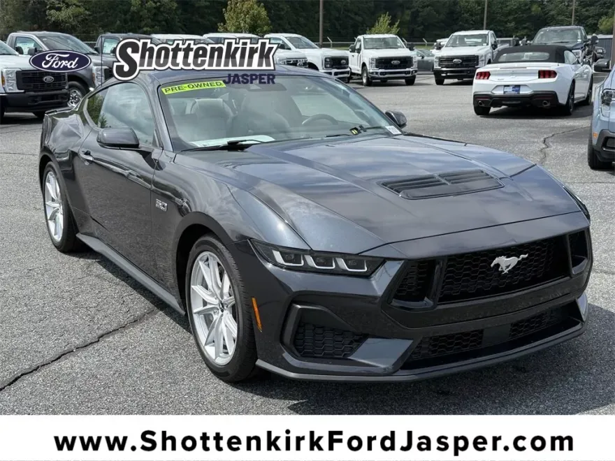 2024 Ford Mustang GT Premium photo 1
