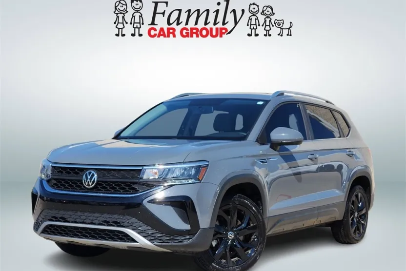 2022 Volkswagen Taos SE photo 1