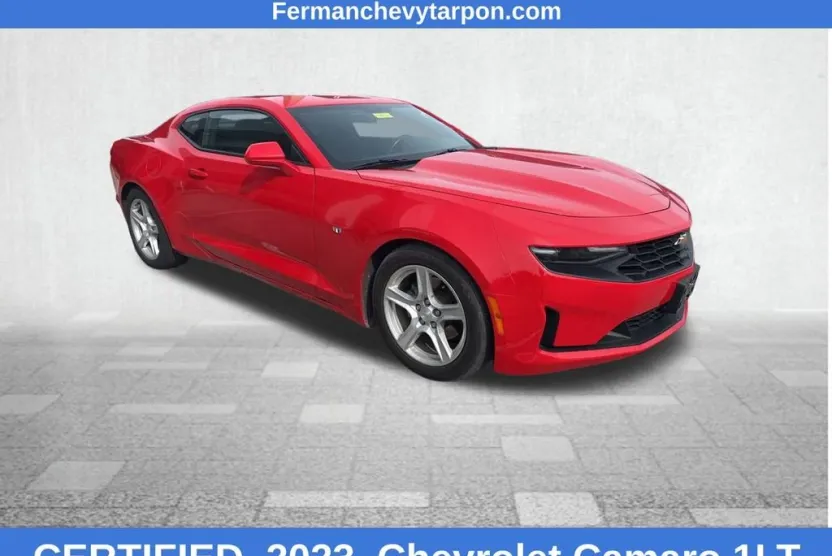 2023 Chevrolet Camaro 1LT photo 1