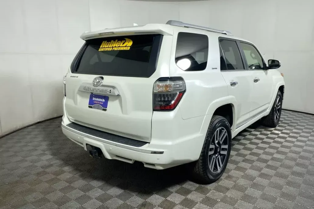 2022 Toyota 4Runner Limited photo 1