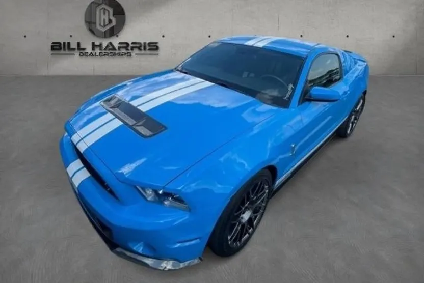 2012 Ford Mustang Shelby GT500 photo 1