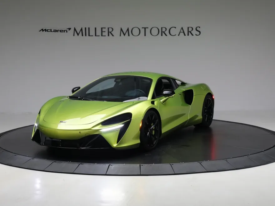 2024 Mclaren ARTURA photo 1