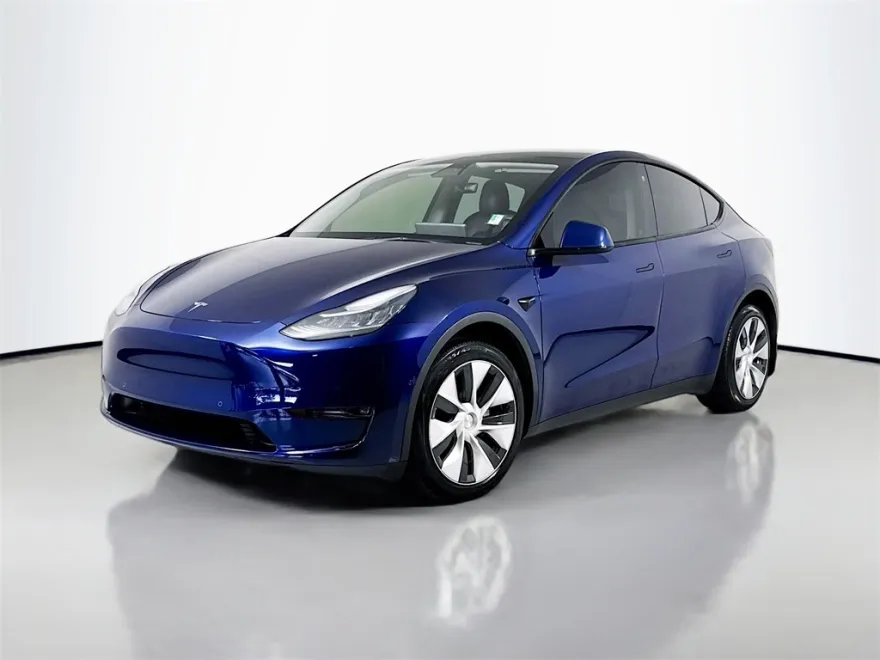2021 Tesla Model Y Long Range photo 1