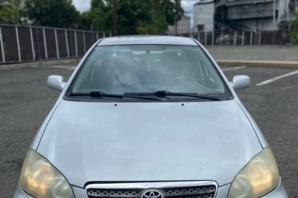 2005 Toyota Corolla S photo 1