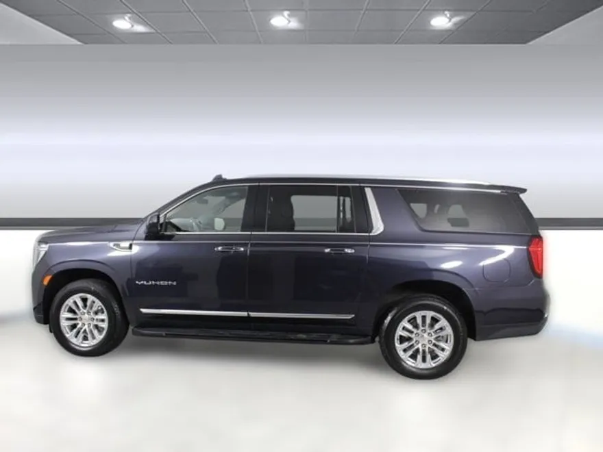2023 Gmc Yukon XL SLT photo 1