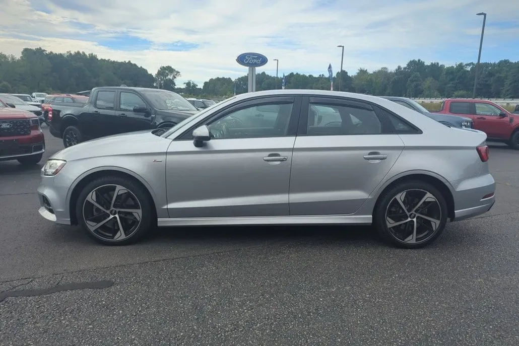 2020 Audi A3 2.0T S line Premium photo 1