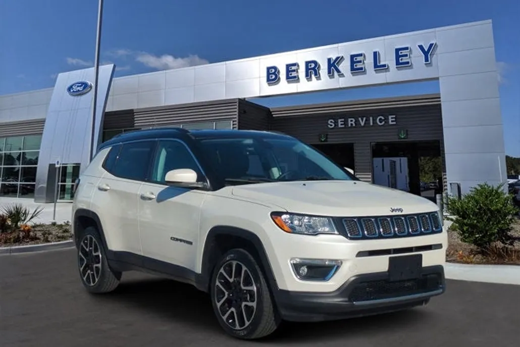 2018 Jeep Compass Limited photo 1