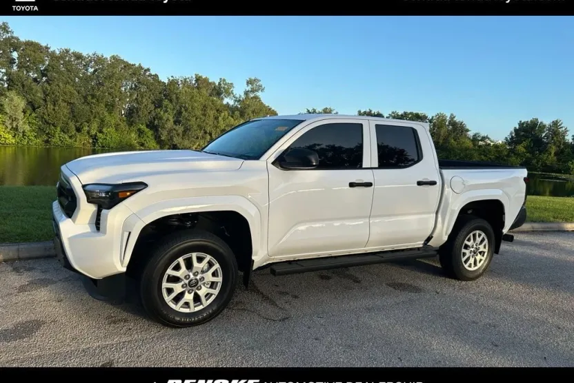 2025 Toyota Tacoma SR photo 1