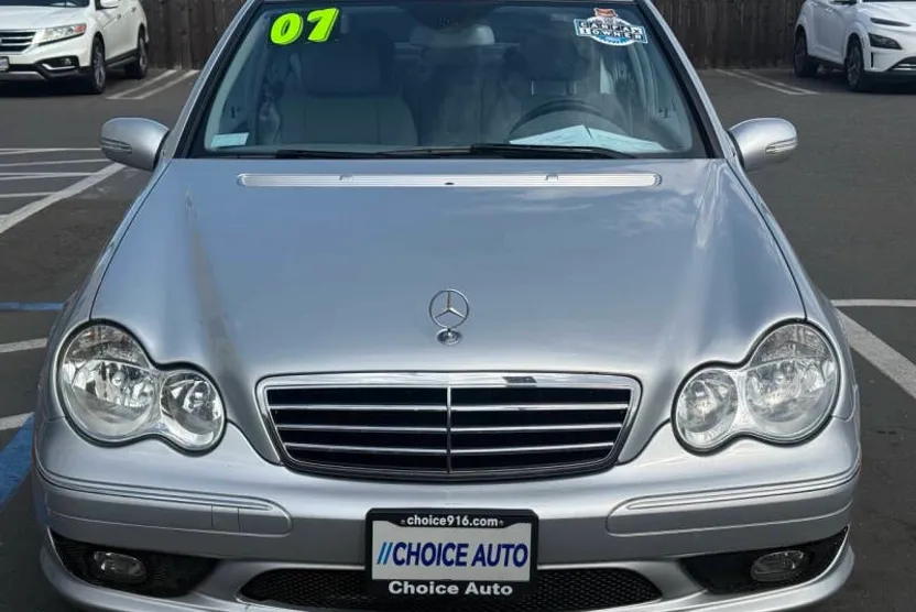 2007 Mercedes Benz C 230 Sport photo 1