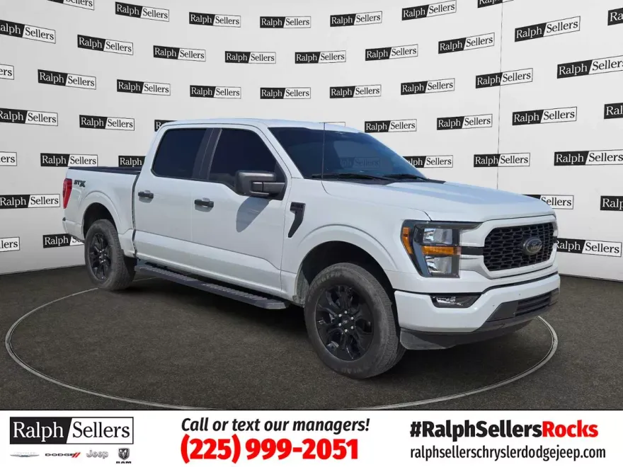 2023 Ford F-150 XL photo 1