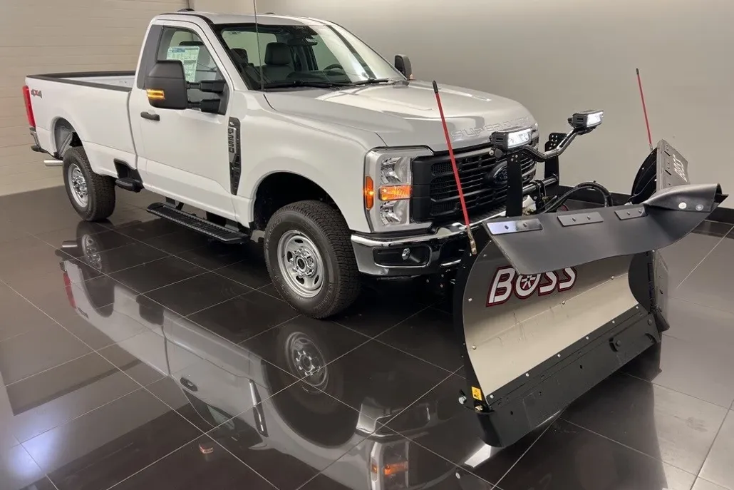2025 Ford F-250 XLT photo 1