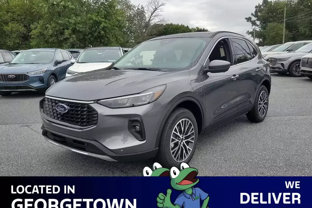 2024 Ford Escape photo 1