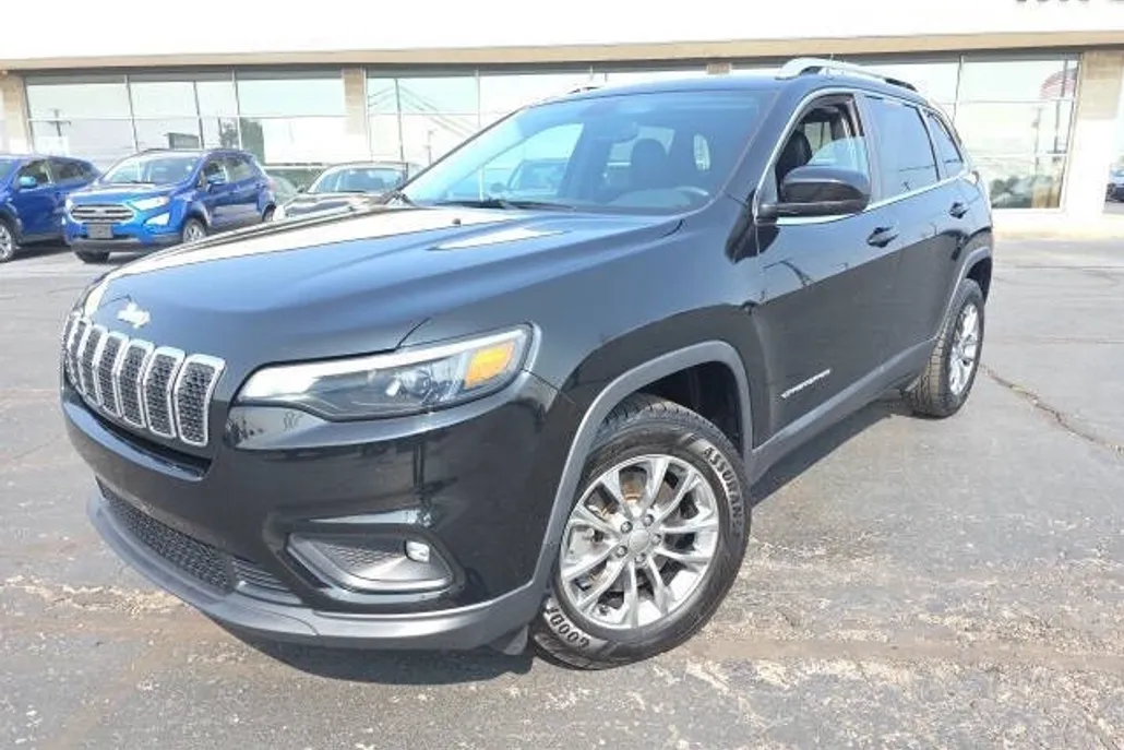 2019 Jeep Cherokee Latitude photo 1