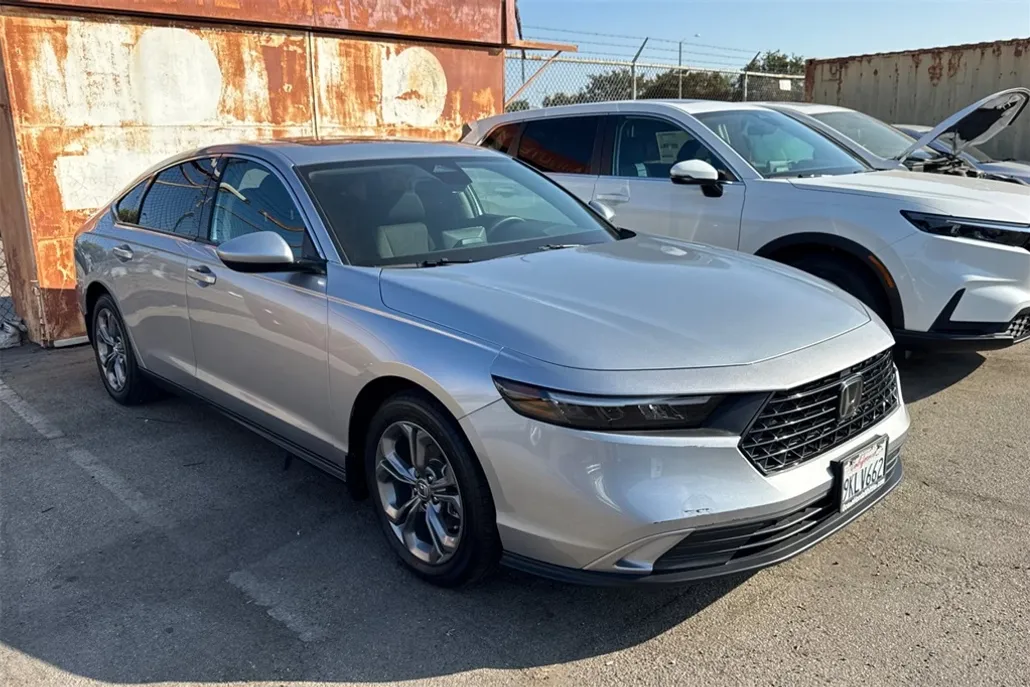 2024 Honda Accord EX photo 1