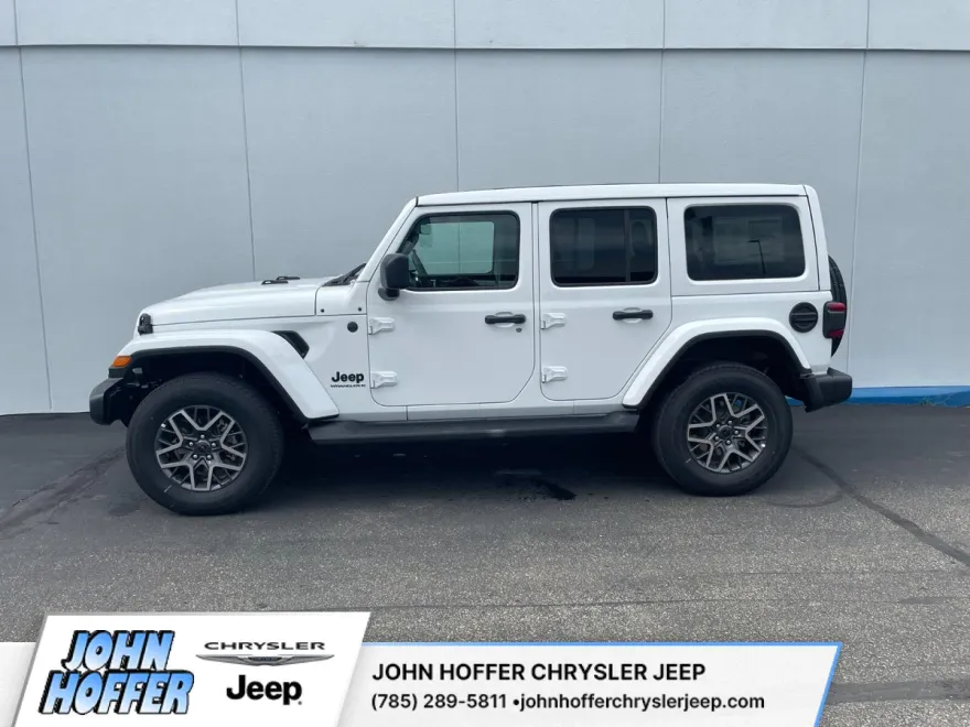 2025 Jeep Wrangler Unlimited Sahara photo 1