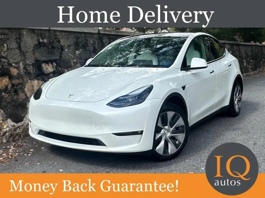 2023 Tesla Model Y Long Range photo 1