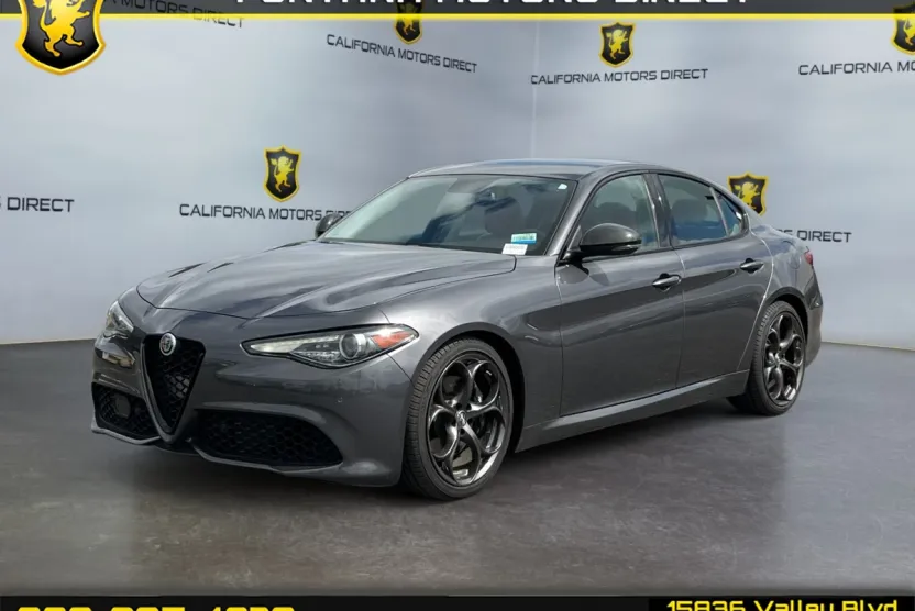 2018 Alfa Romeo Giulia Ti Sport photo 1