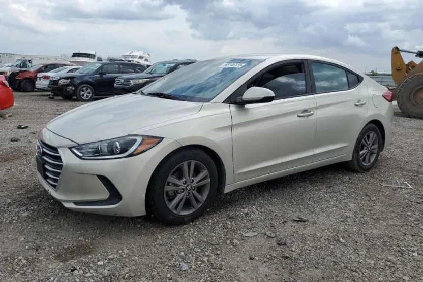 2018 Hyundai Elantra SEL photo 1