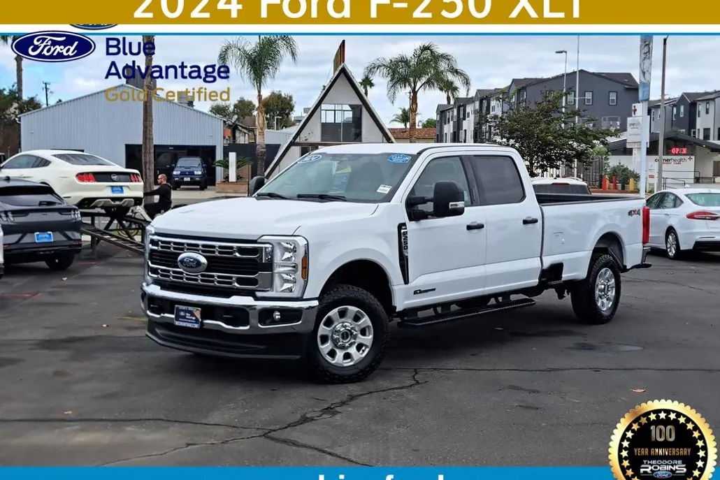 2024 Ford F-250 photo 1