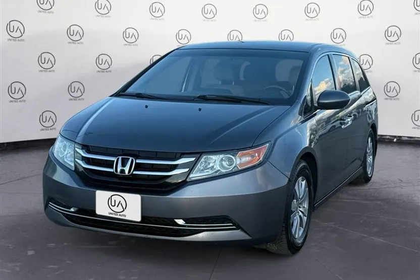 2014 Honda Odyssey EX photo 1