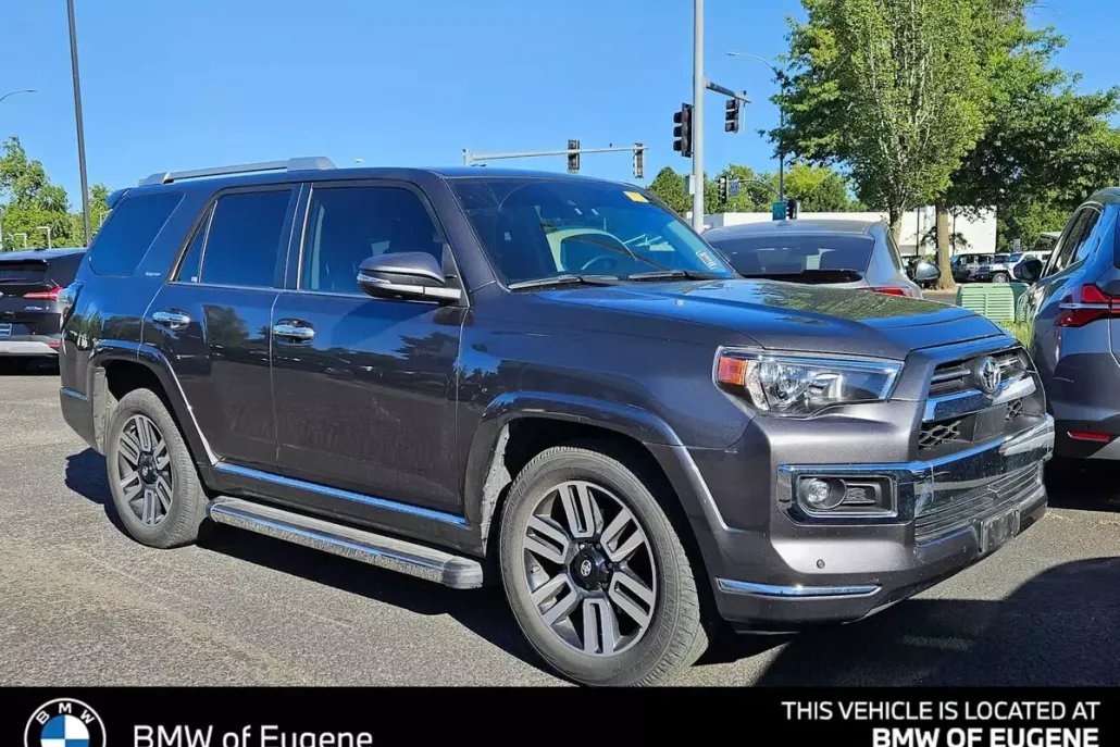 2022 Toyota 4Runner Limited photo 1