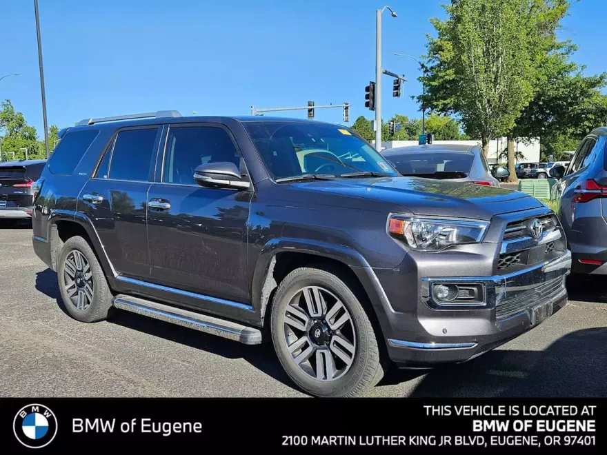 2022 Toyota 4Runner Limited photo 1