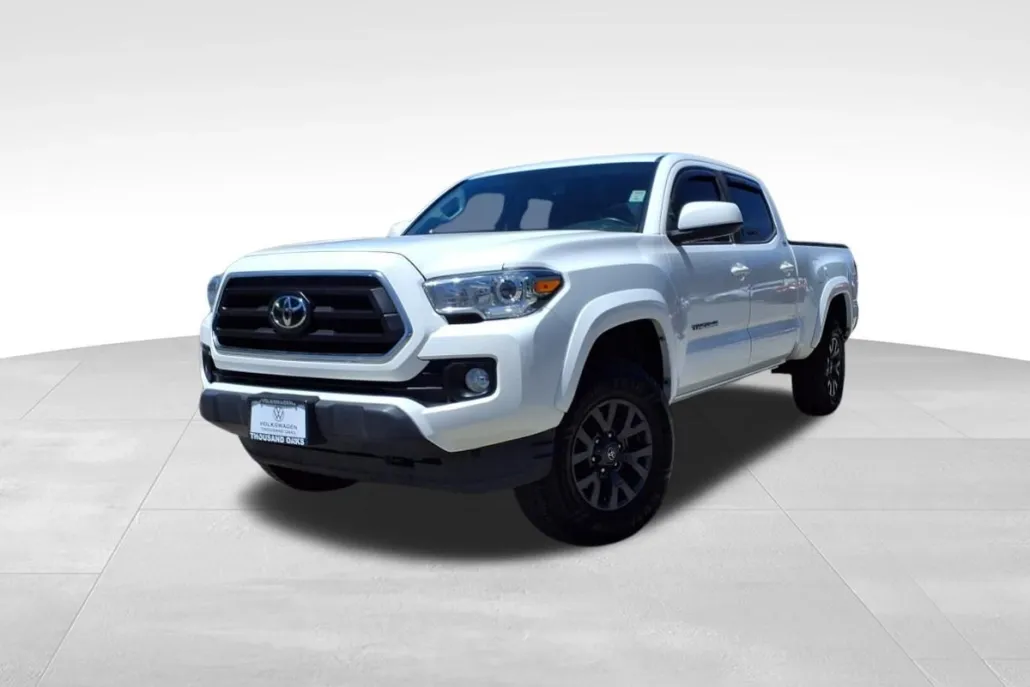 2023 Toyota Tacoma TRD Sport V6 photo 1