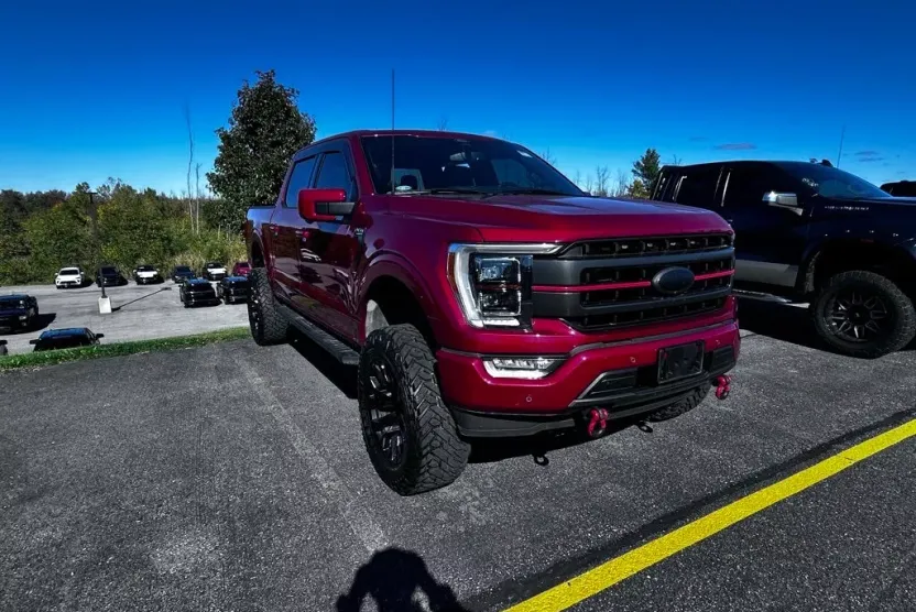 2022 Ford F-150 Lariat photo 1