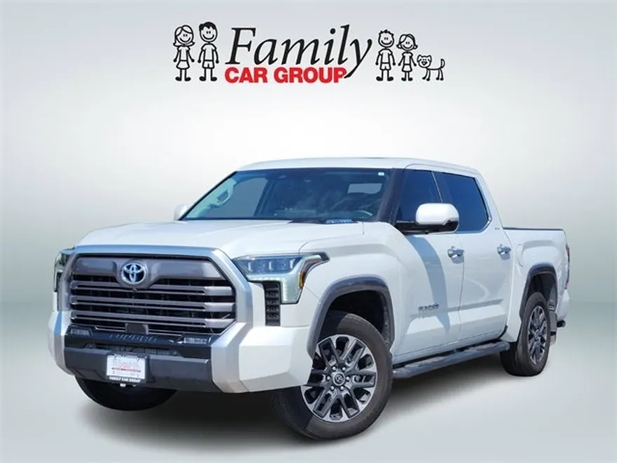 2024 Toyota Tundra Limited photo 1