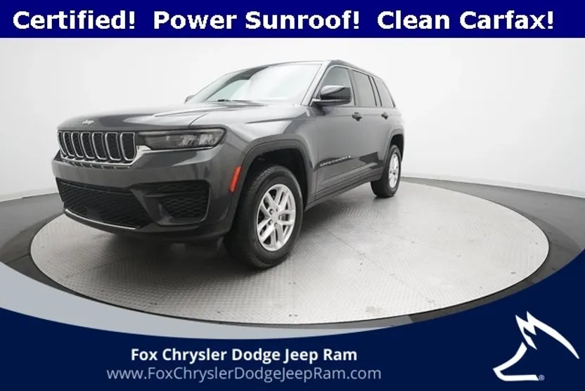 2023 Jeep Grand Cherokee Laredo X photo 1