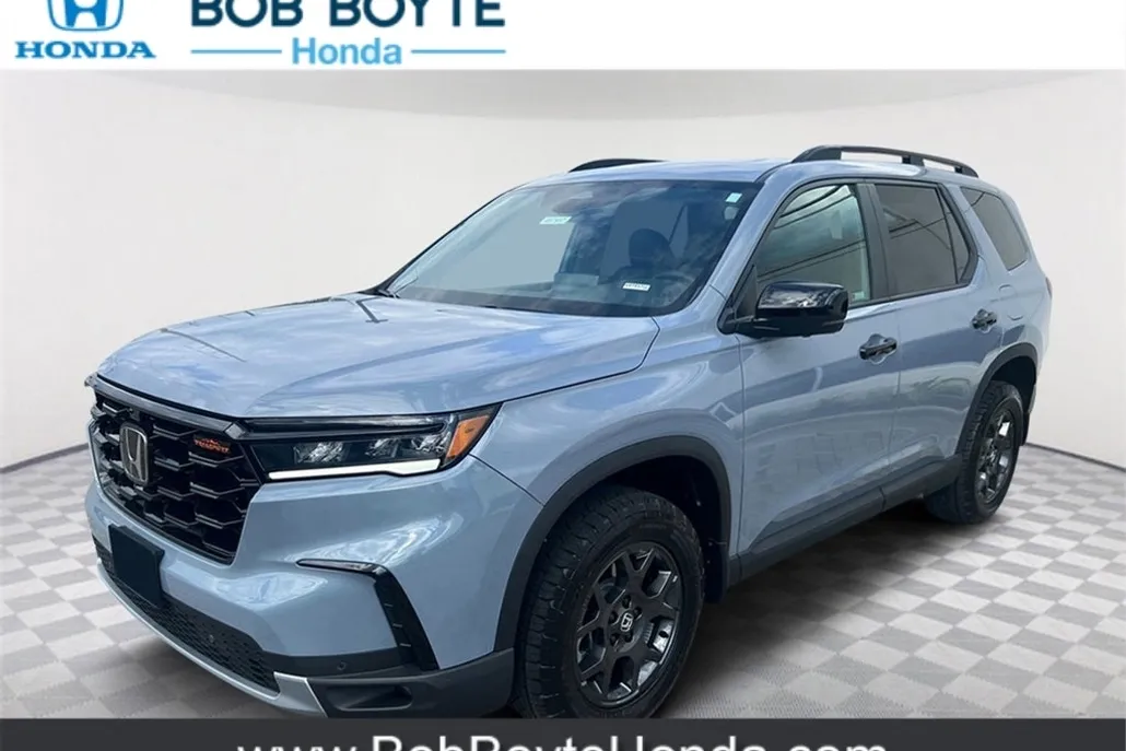 2025 Honda Pilot TrailSport photo 1