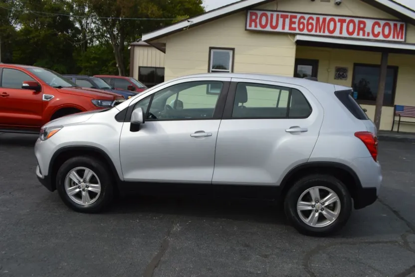 2018 Chevrolet Trax LS photo 1