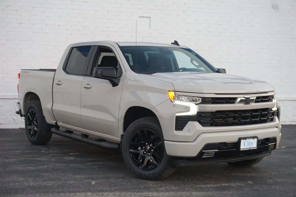 2026 Chevrolet Silverado 1500 RST photo 1