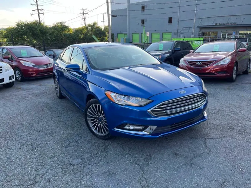 2018 Ford Fusion Hybrid Titanium photo 1