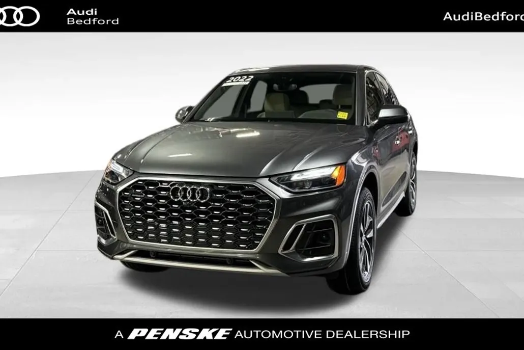 2022 Audi Q5 Sportback 45 S line Premium photo 1