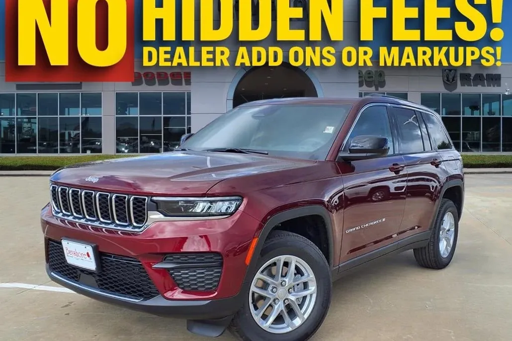 2025 Jeep Grand Cherokee Laredo X photo 1