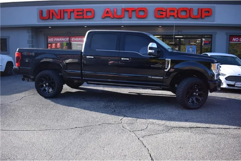 2022 Ford F-250 photo 1