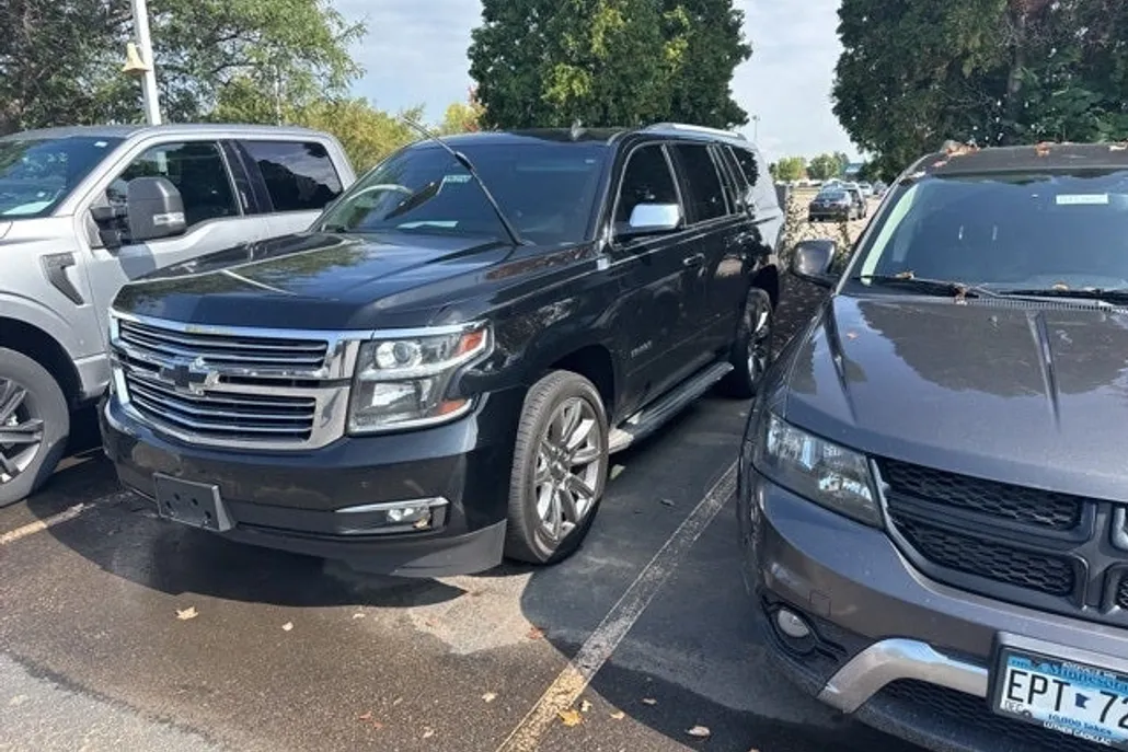 2015 Chevrolet Tahoe LTZ photo 1