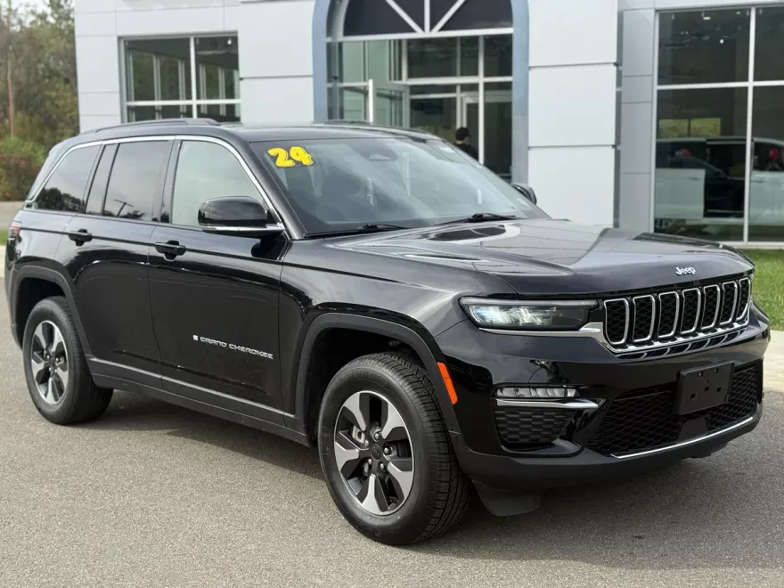2024 Jeep Grand Cherokee Limited 4xe photo 1